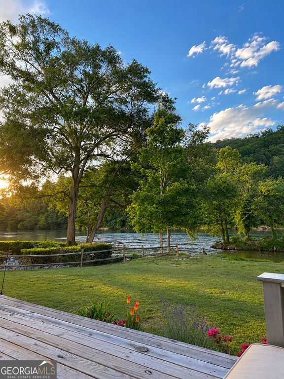 1017 Riverbend Club Drive SE 17, Atlanta, GA 30339