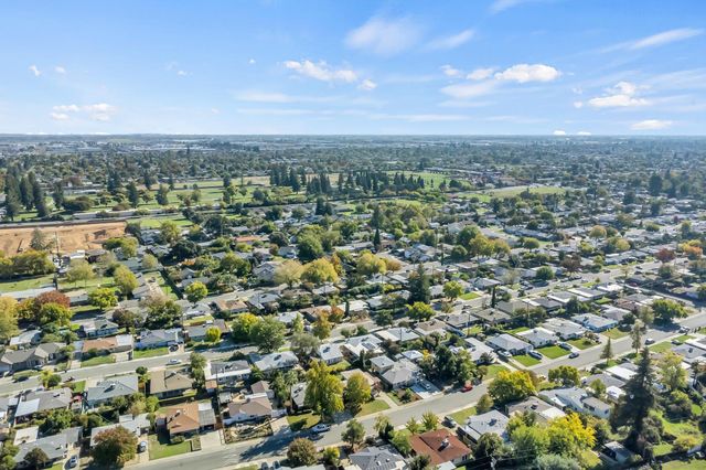 4928 ORTEGA, Sacramento, CA 95820