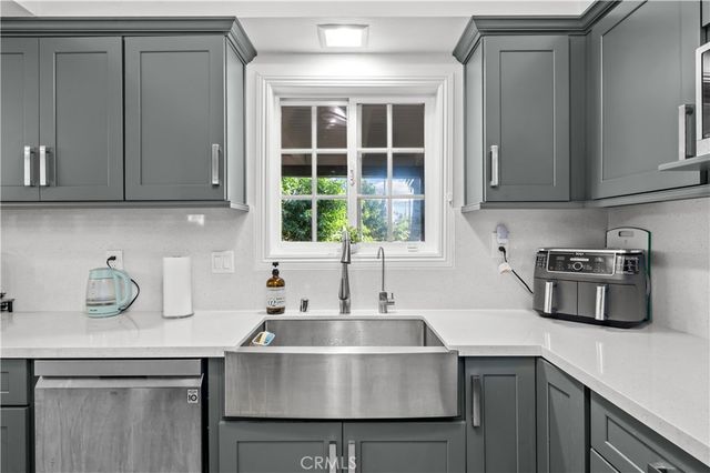 1012 N Scott Avenue, Montebello, CA 90640