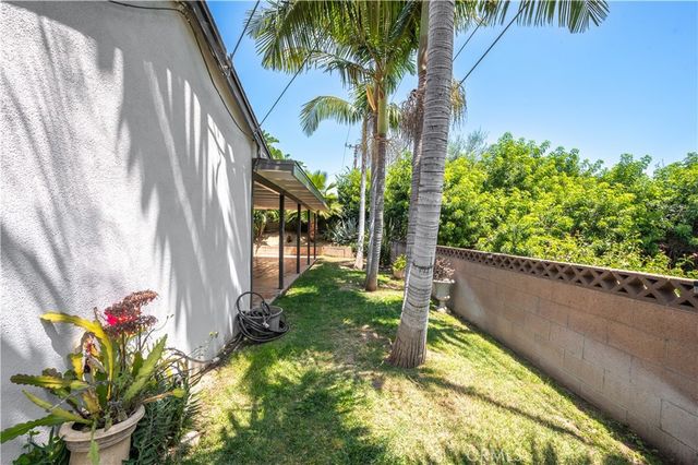 1012 N Scott Avenue, Montebello, CA 90640
