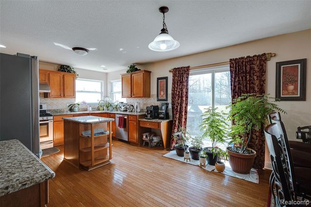 50233 Venice Court, Northville, MI 48168