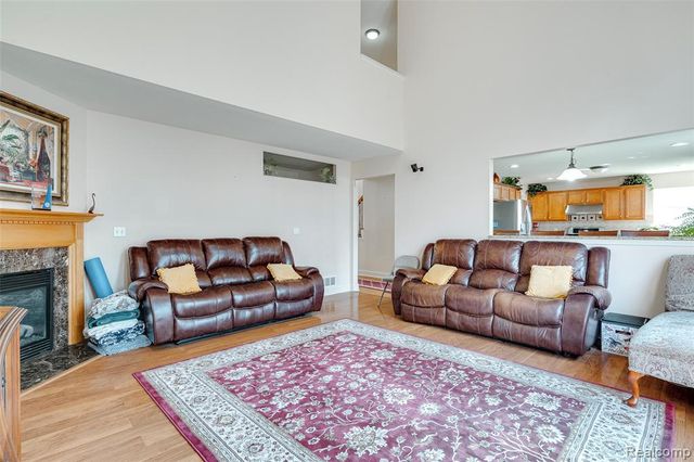 50233 Venice Court, Northville, MI 48168