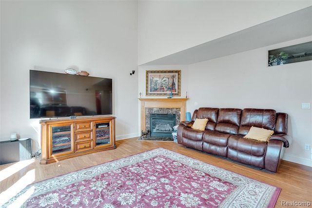 50233 Venice Court, Northville, MI 48168