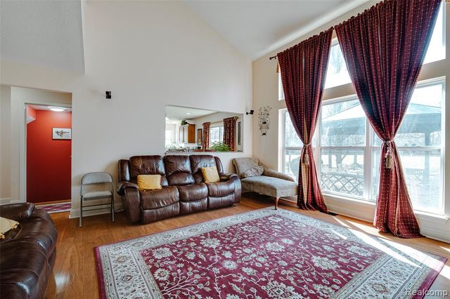 50233 Venice Court, Northville, MI 48168