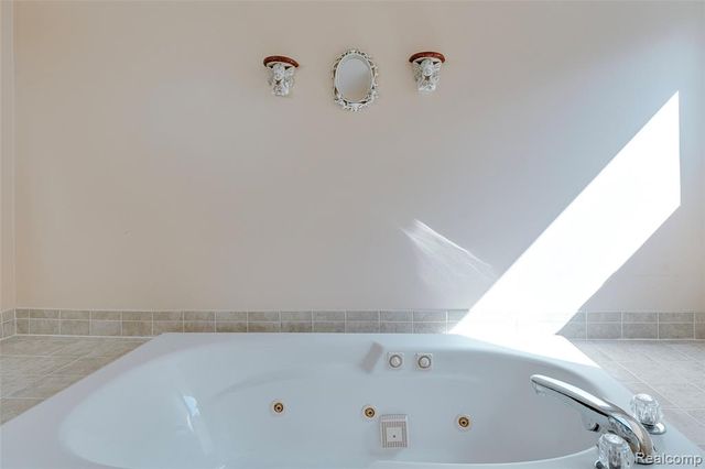 50233 Venice Court, Northville, MI 48168