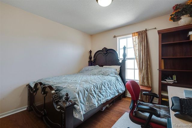 50233 Venice Court, Northville, MI 48168