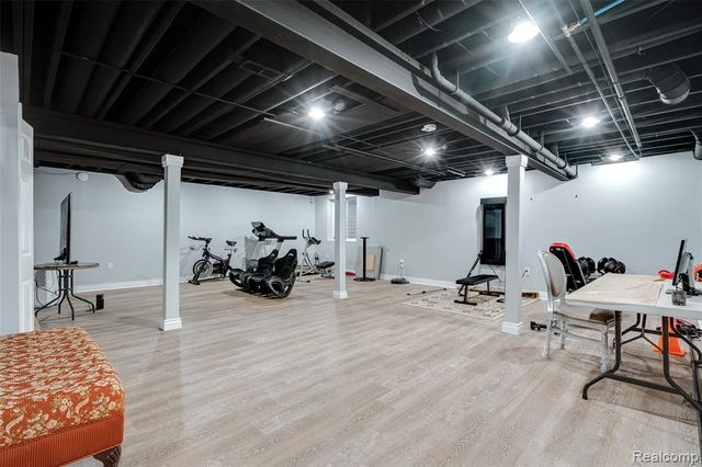 50233 Venice Court, Northville, MI 48168