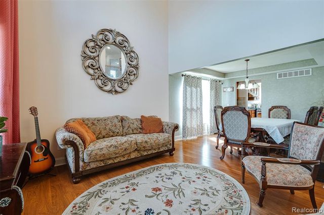 50233 Venice Court, Northville, MI 48168