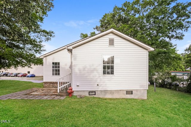 723 S Smith Street, Nashville, NC 27856