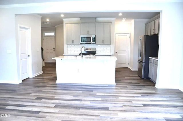 216 Hiking Hl Lane, Garner, NC 27529