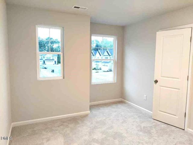 216 Hiking Hl Lane, Garner, NC 27529