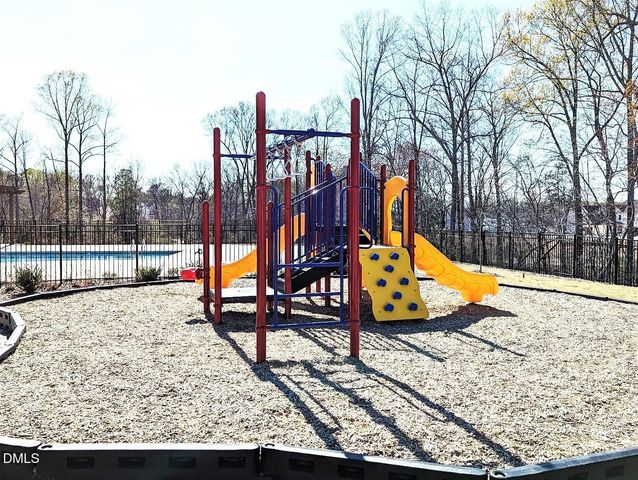 216 Hiking Hl Lane, Garner, NC 27529
