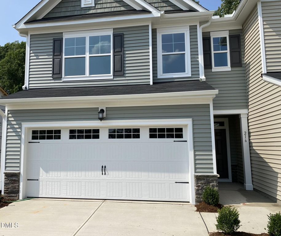 216 Hiking Hl Lane, Garner, NC 27529