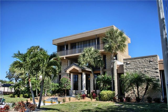 13190 Oakmont DR 6, Fort Myers, FL 33907
