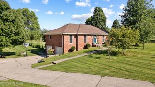 5241 Orphan Ln, Shelbyville, KY 40065