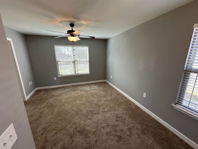 132 Cherry St, Lebanon, TN 37087