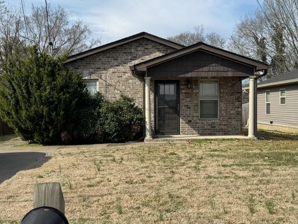 132 Cherry St, Lebanon, TN 37087