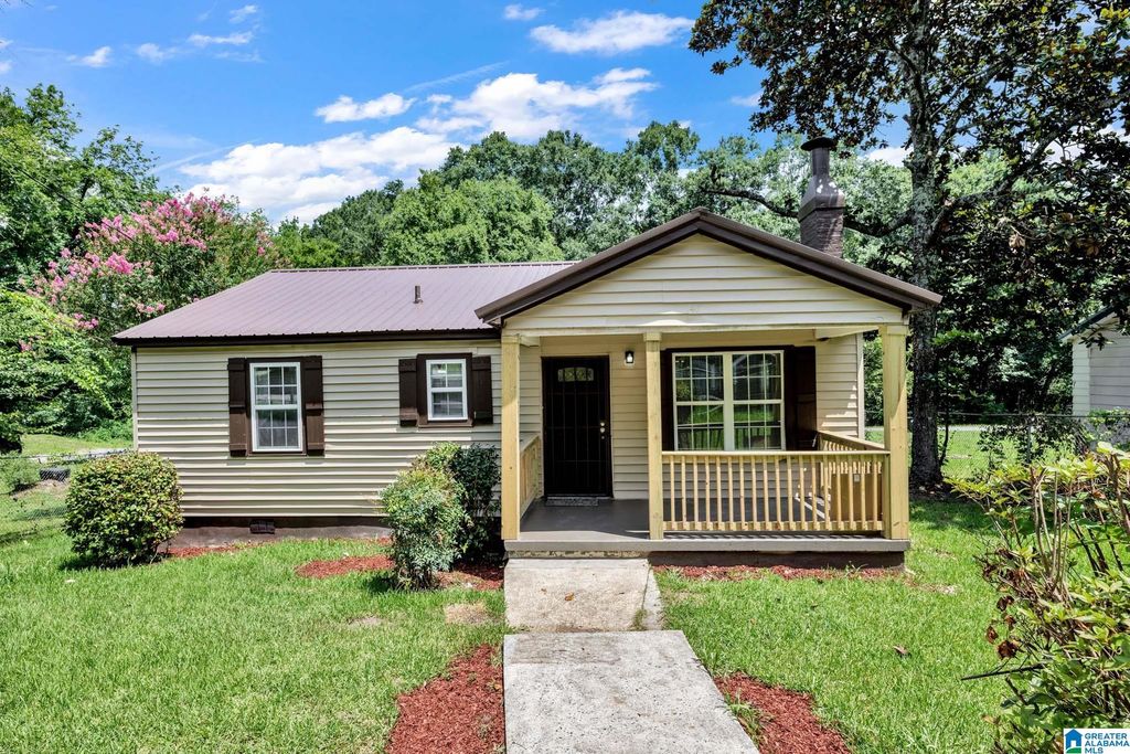 47 LAKESIDE DRIVE, Childersburg, AL 35044