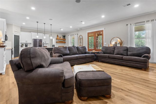 41576 Mill Creek Road, Magnolia, TX 77354