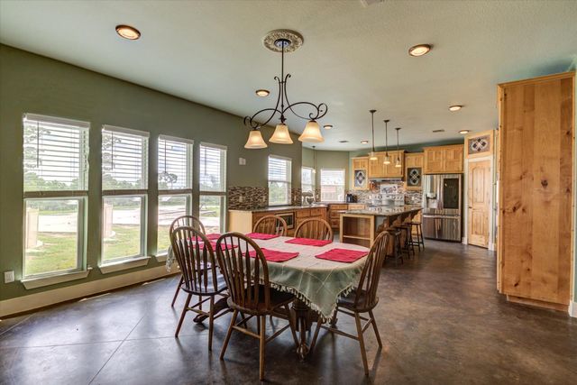 118 Saddle CT, Bastrop, TX 78602