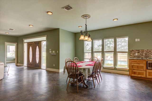 118 Saddle CT, Bastrop, TX 78602