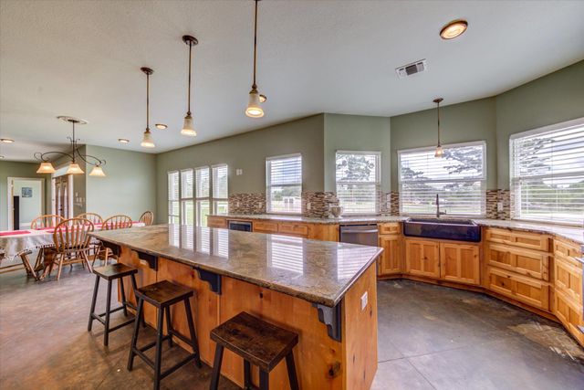118 Saddle CT, Bastrop, TX 78602