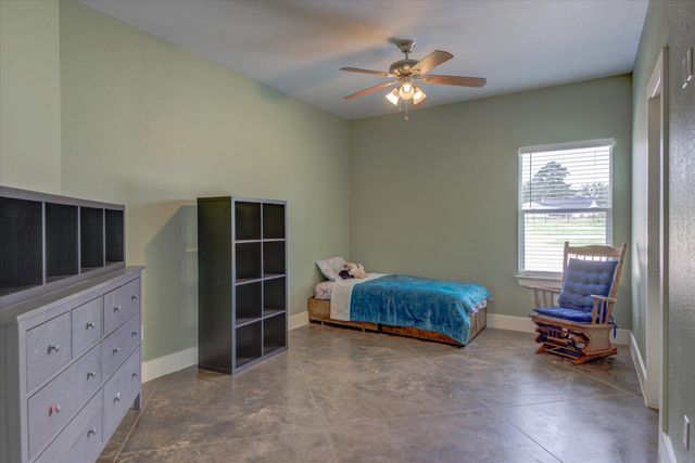 118 Saddle CT, Bastrop, TX 78602
