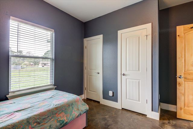 118 Saddle CT, Bastrop, TX 78602