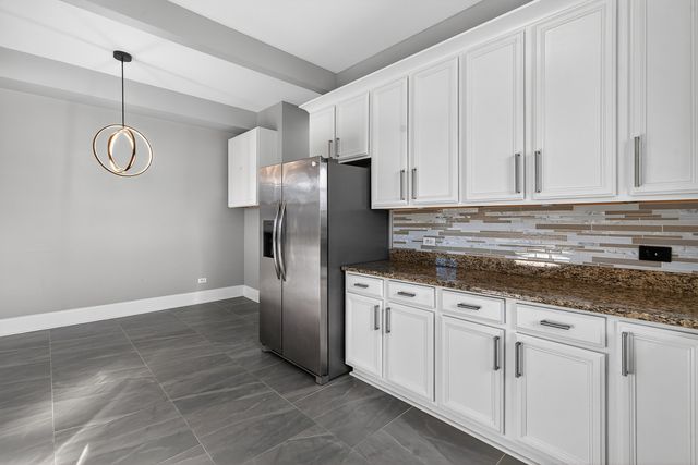 4646 S PRAIRIE Avenue 2S, Chicago, IL 60653
