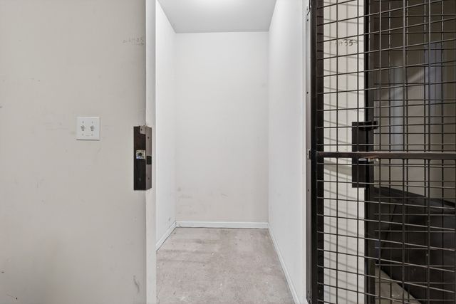 4646 S PRAIRIE Avenue 2S, Chicago, IL 60653