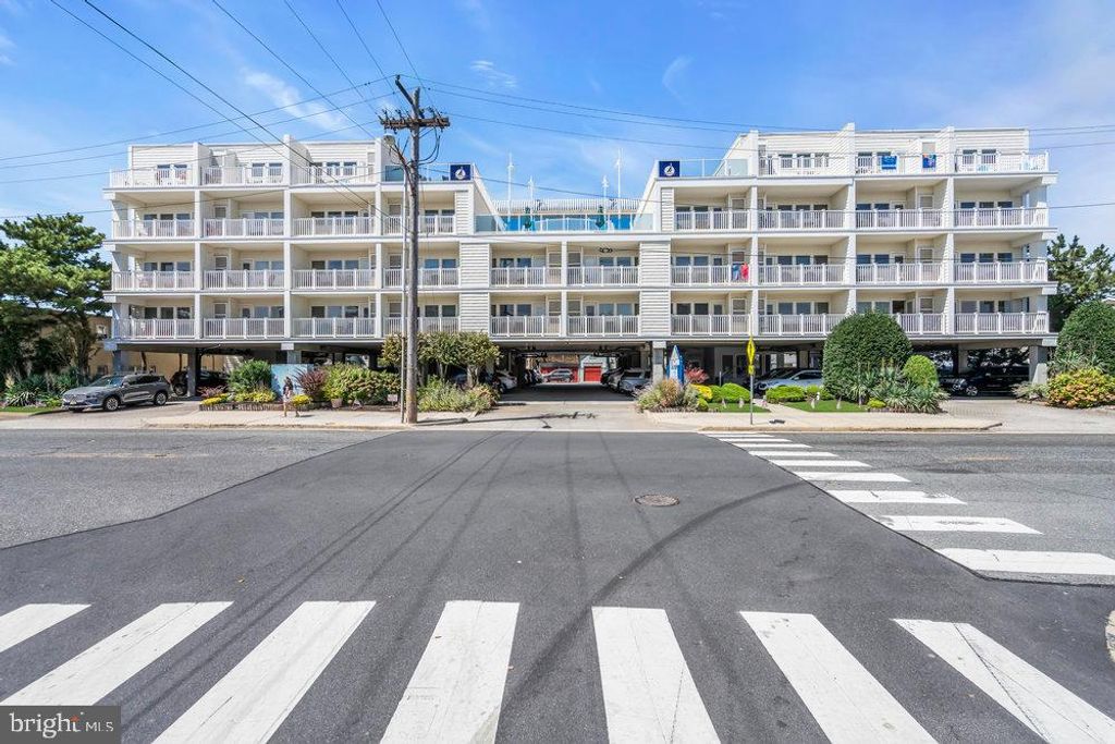 820 OCEAN AVE, Ocean City, NJ 08226