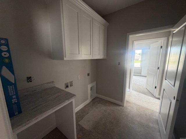 2115 Sable Oaks, Bryant, AR 72022