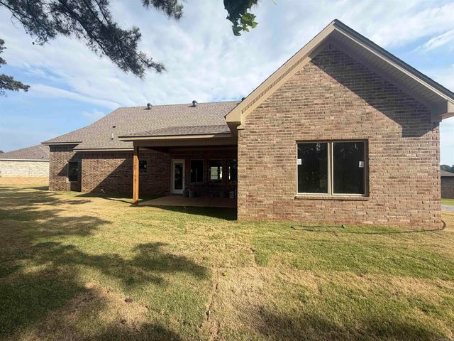 2115 Sable Oaks, Bryant, AR 72022