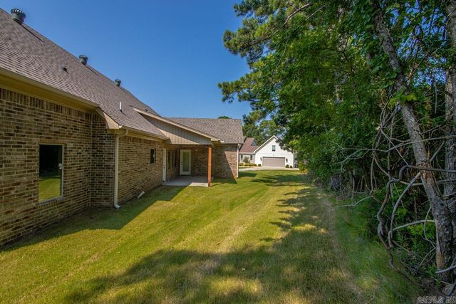 2115 Sable Oaks, Bryant, AR 72022