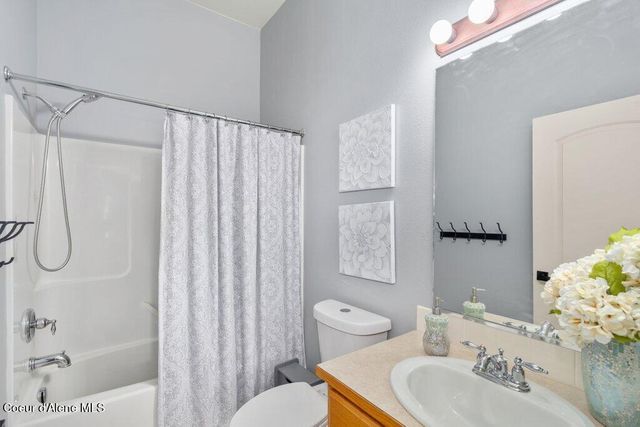 2560 W Elmwood DR, Coeur D'alene, ID 83815
