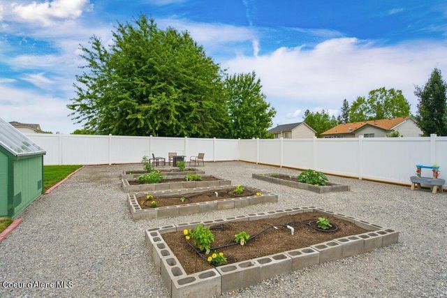 2560 W Elmwood DR, Coeur D'alene, ID 83815