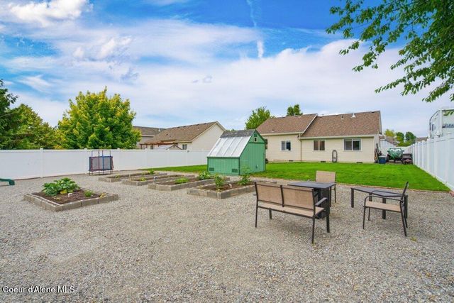 2560 W Elmwood DR, Coeur D'alene, ID 83815