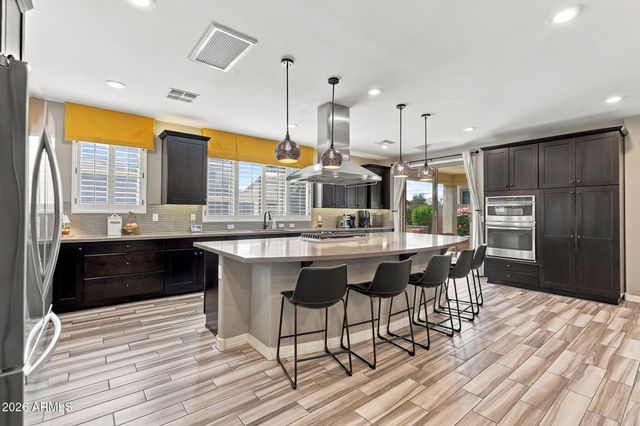 16005 W SHAW BUTTE Drive, Surprise, AZ 85379