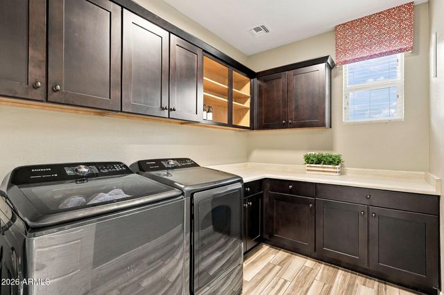 16005 W SHAW BUTTE Drive, Surprise, AZ 85379
