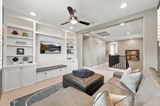 16005 W SHAW BUTTE Drive, Surprise, AZ 85379