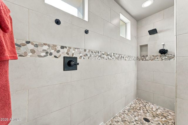 16005 W SHAW BUTTE Drive, Surprise, AZ 85379