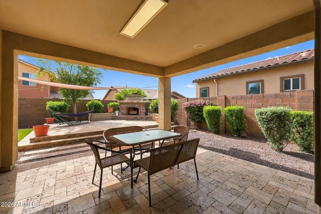 16005 W SHAW BUTTE Drive, Surprise, AZ 85379
