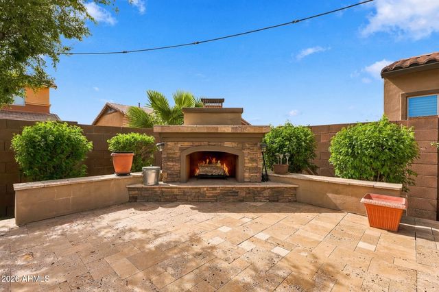 16005 W SHAW BUTTE Drive, Surprise, AZ 85379