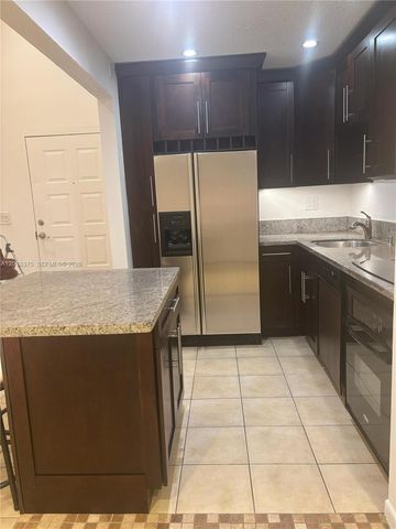 7160 NW 179th St 302, Hialeah, FL 33015