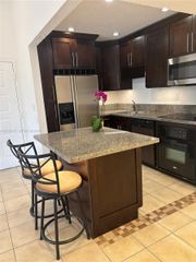 7160 NW 179th St 302, Hialeah, FL 33015