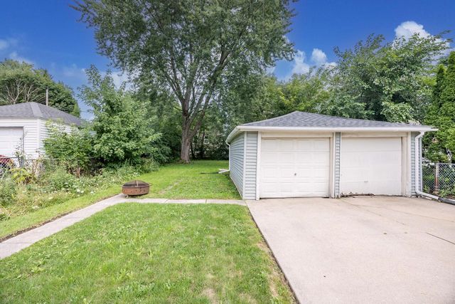 130 N 60th STREET, Milwaukee, WI 53213