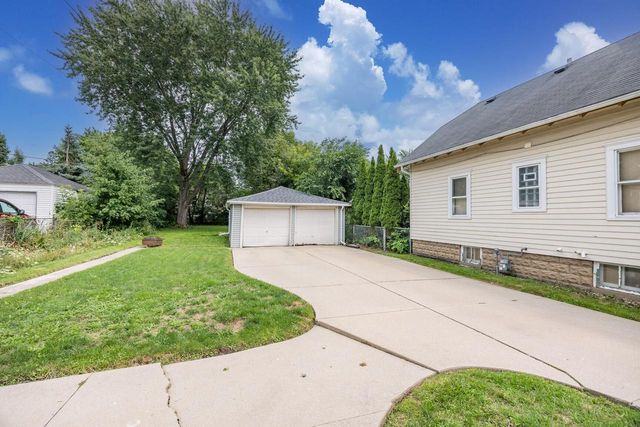 130 N 60th STREET, Milwaukee, WI 53213
