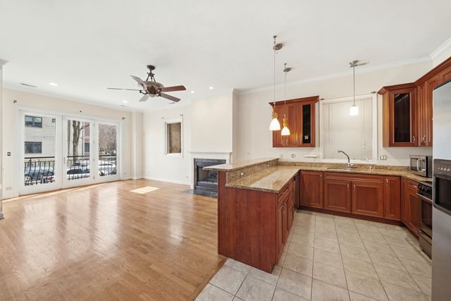 938 N Washtenaw Avenue 1, Chicago, IL 60622