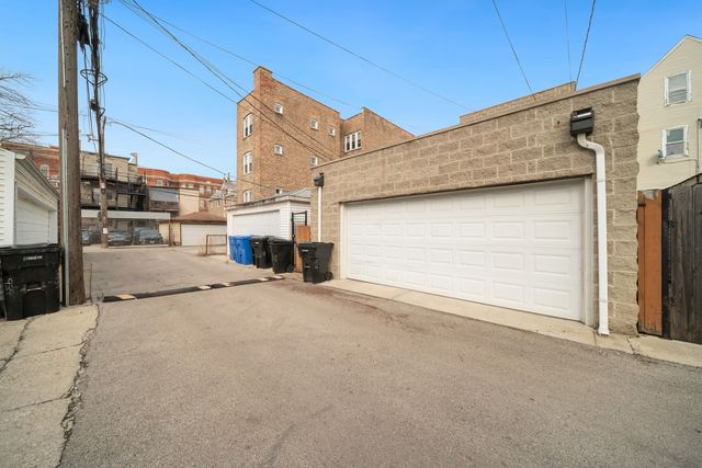 938 N Washtenaw Avenue 1, Chicago, IL 60622