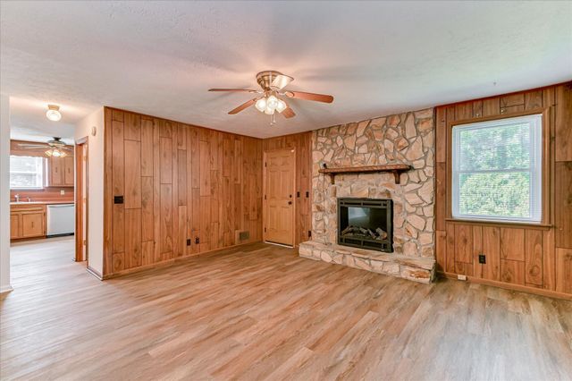 2015 Country Club Hills Drive, North Augusta, SC 29860